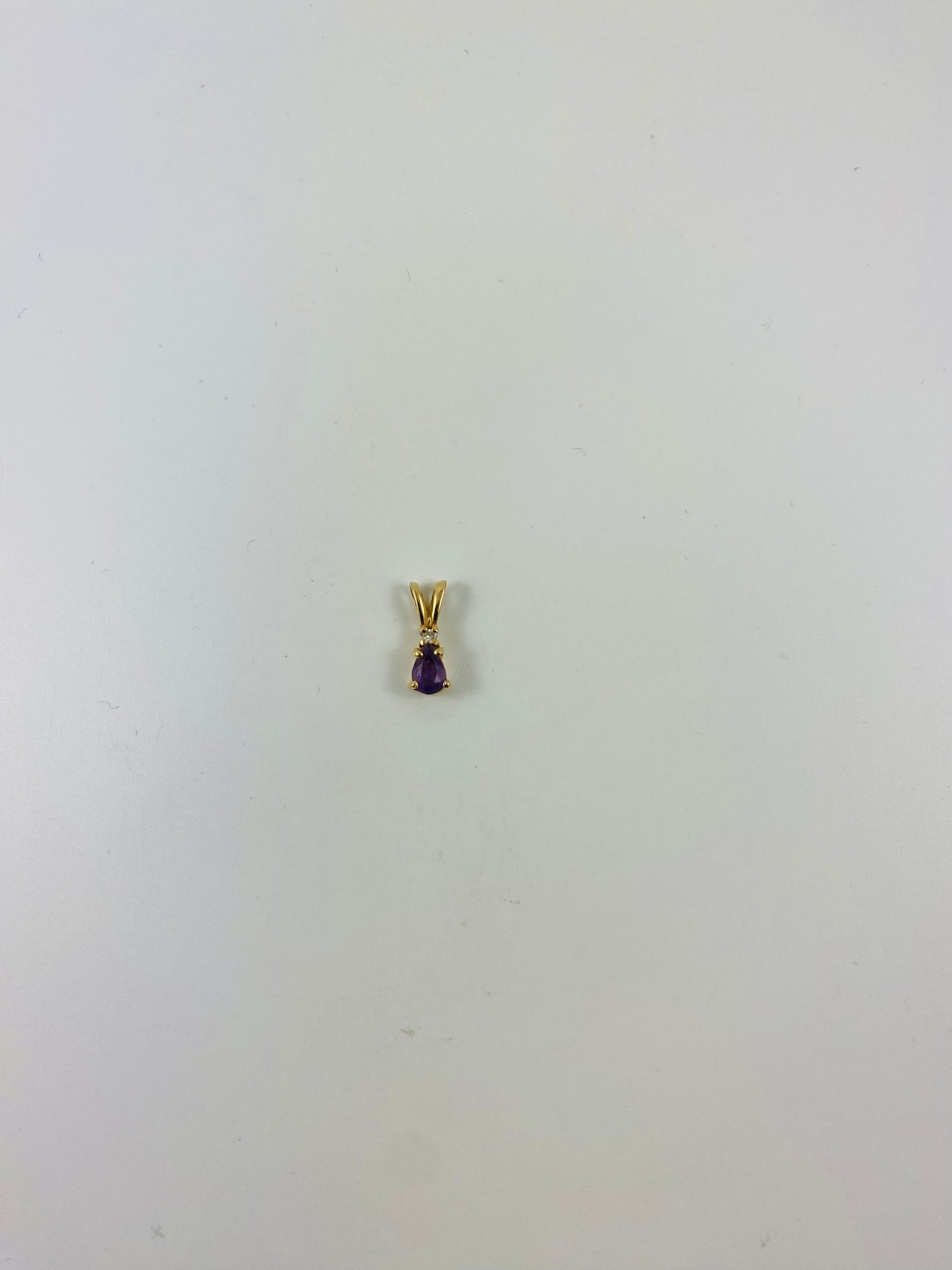 Amethyst and Diamond Pendant in Yellow Gold